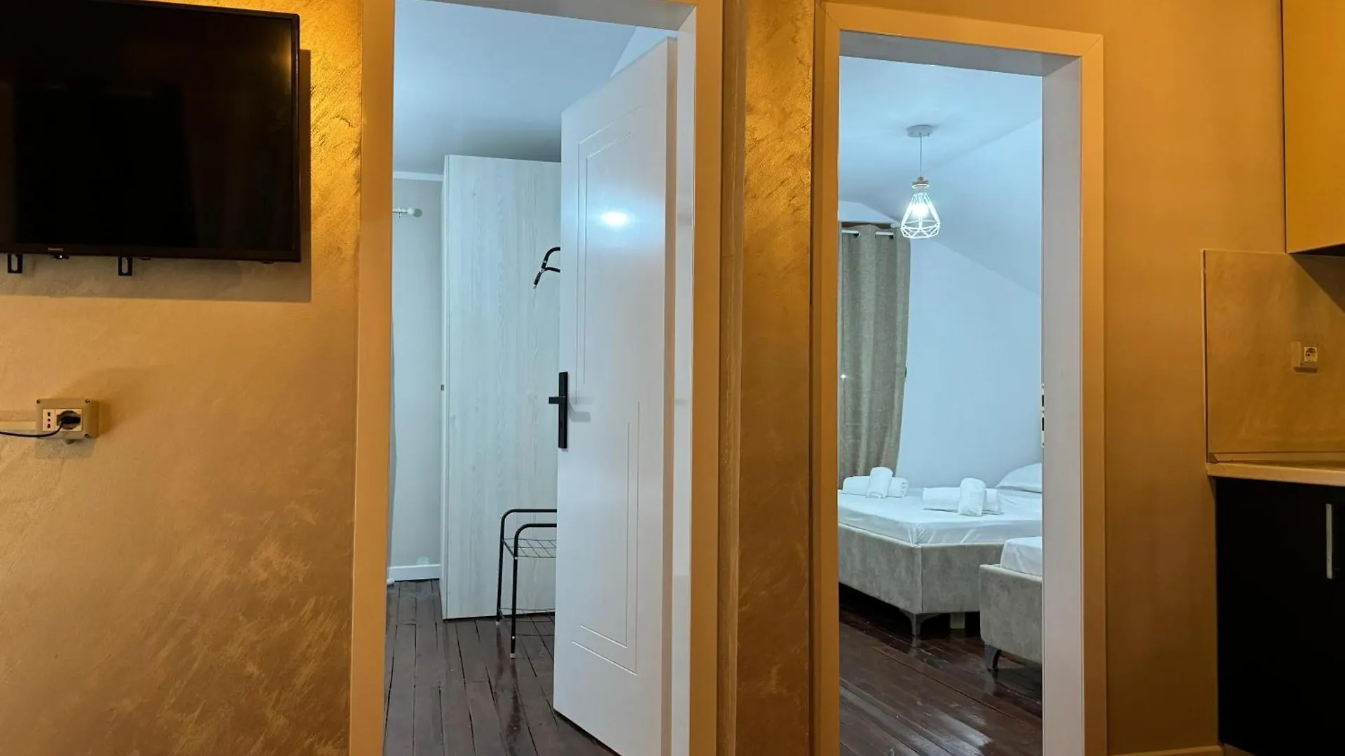 Mone Luxury Villa Vlore