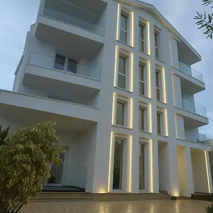 Noel Aparthotel